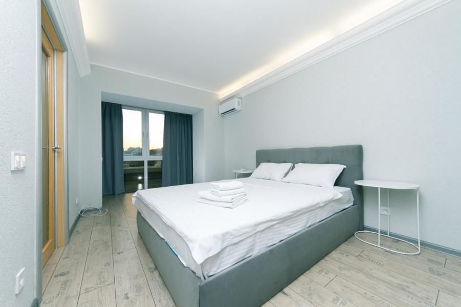 Апартаменты Alex Apartments on Lva Tolstogo Киев