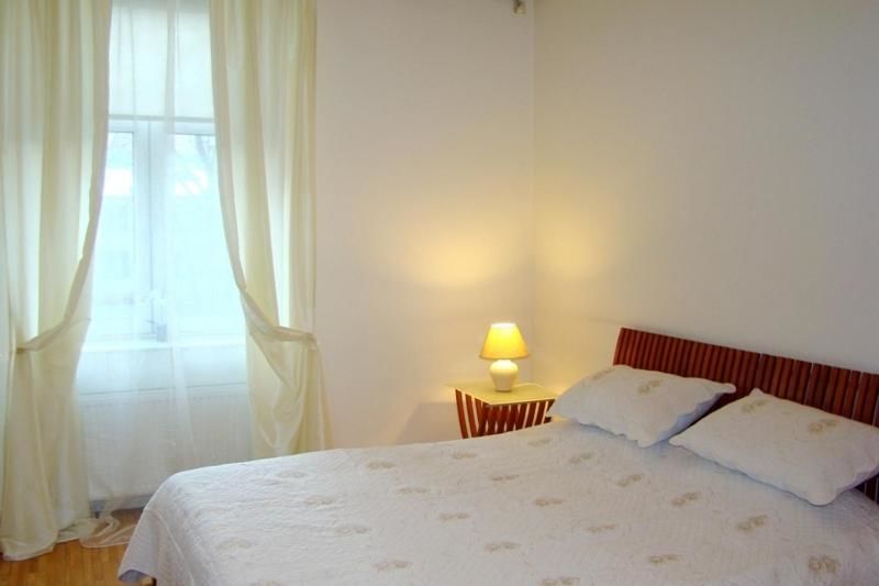 Апартаменты Alex Apartments on Lva Tolstogo Киев