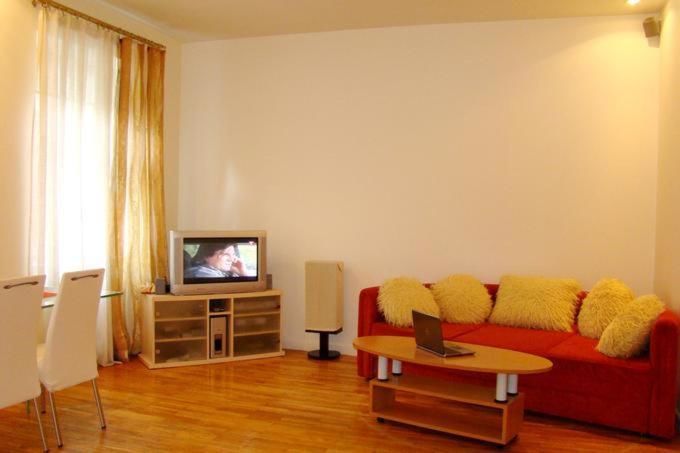 Апартаменты Alex Apartments on Lva Tolstogo Киев-67