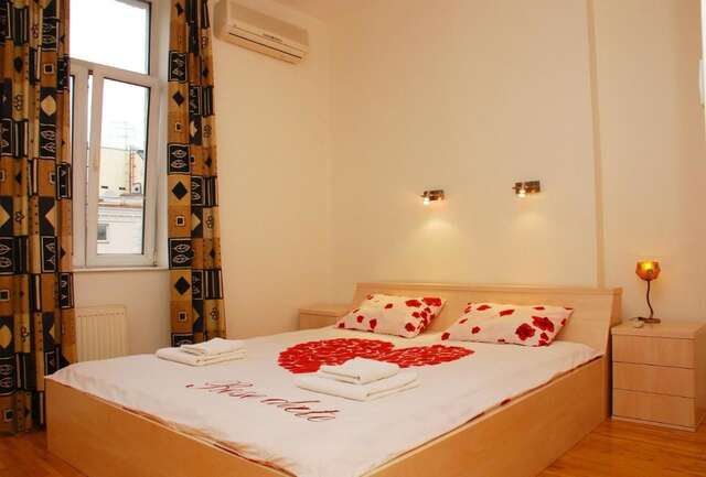 Апартаменты Alex Apartments on Lva Tolstogo Киев-45